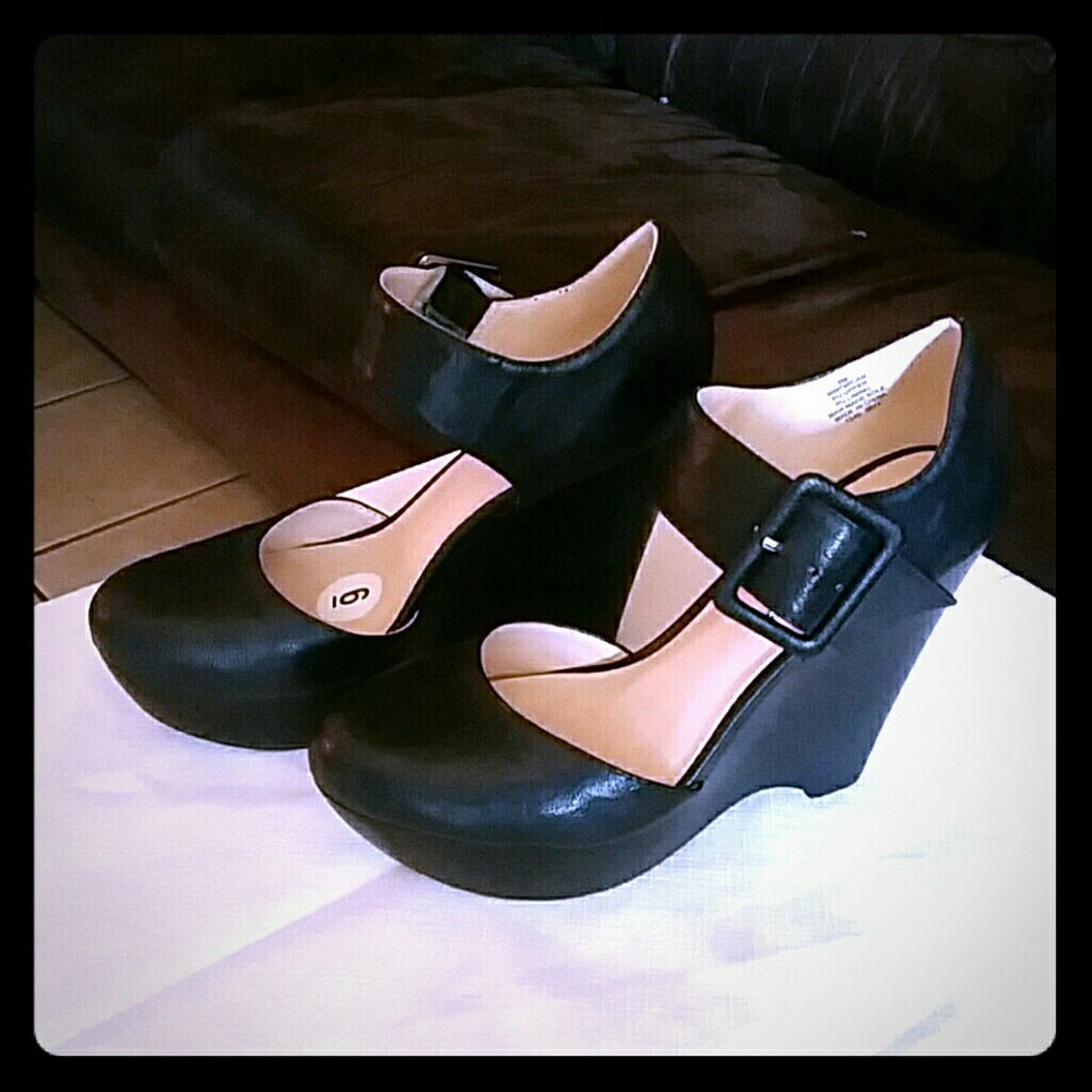 Nine West Black Heels